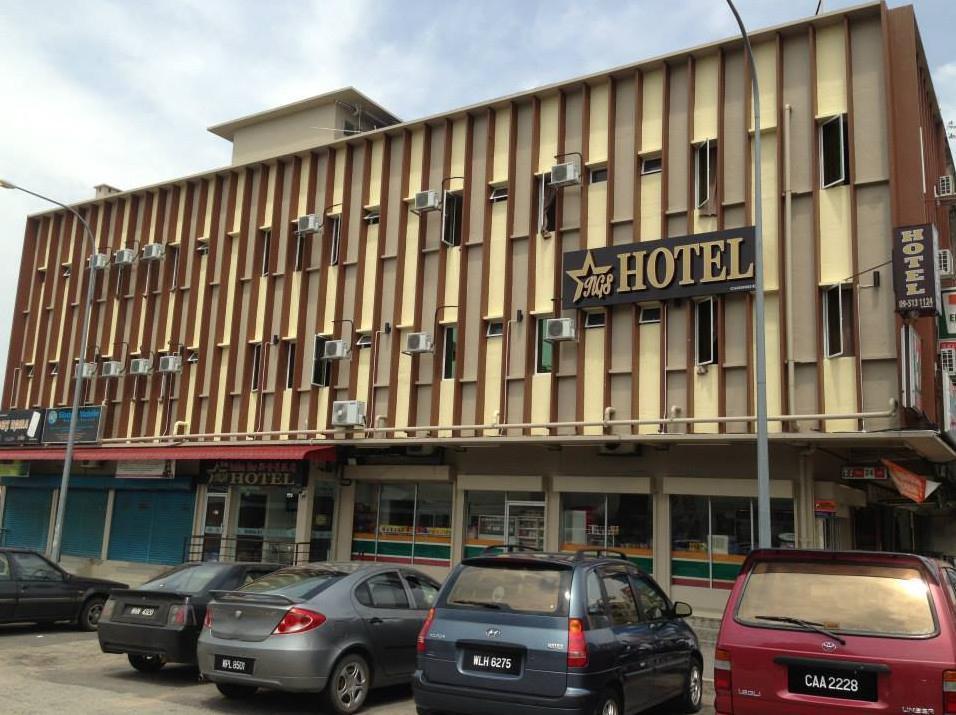 Zen Rooms Golden Star Kuantan Bagian luar foto