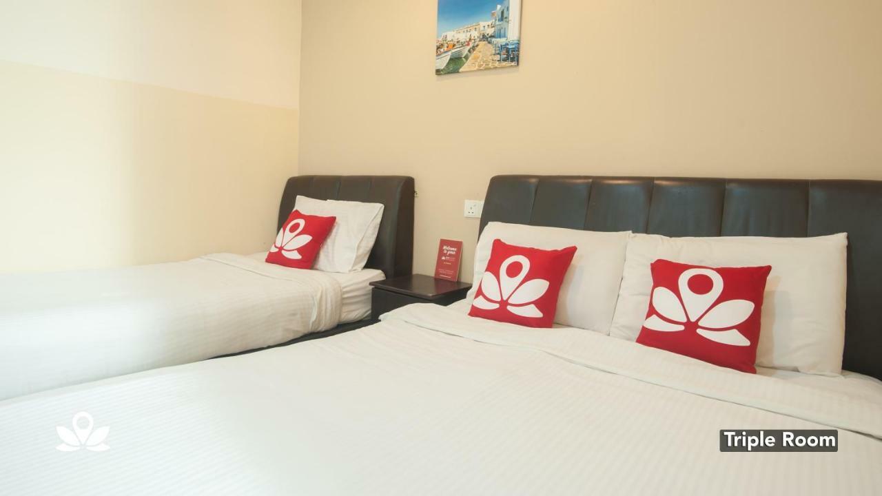 Zen Rooms Golden Star Kuantan Bagian luar foto