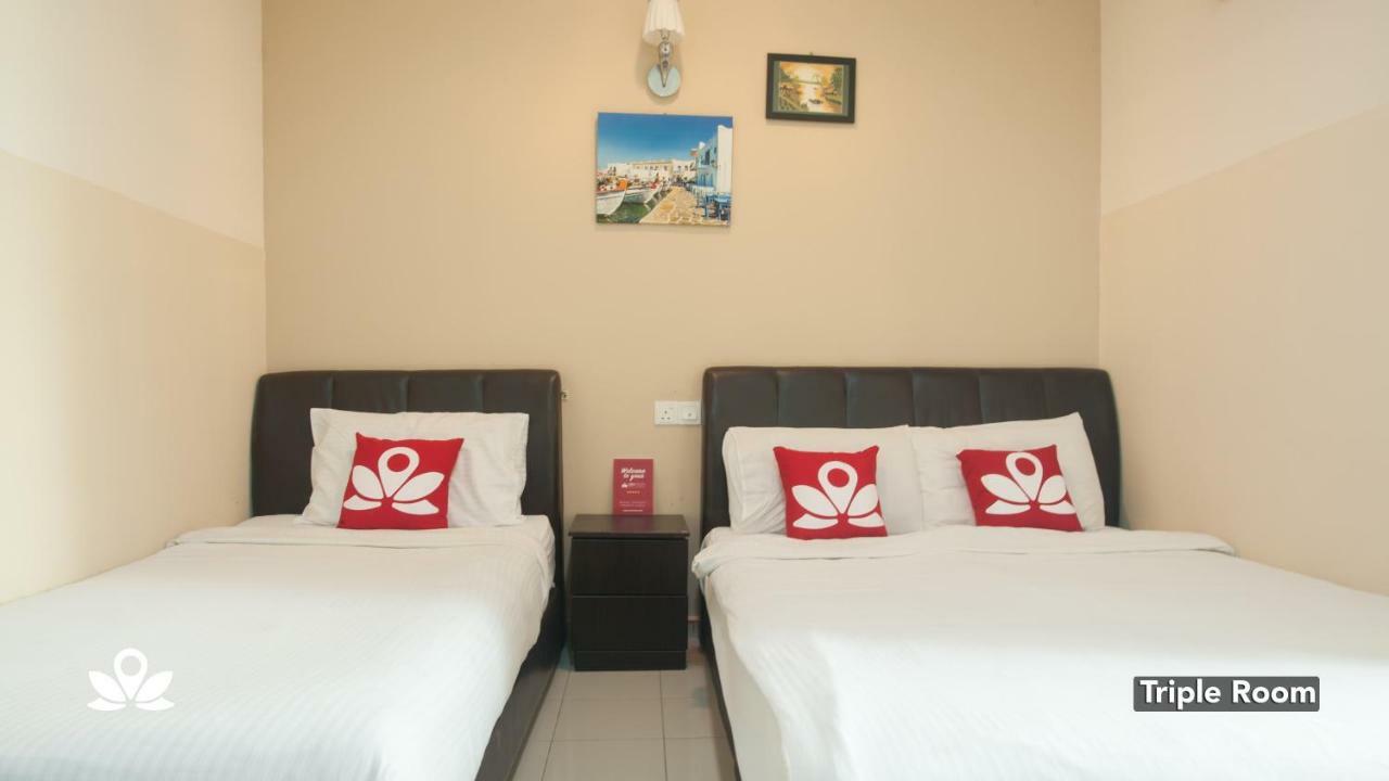 Zen Rooms Golden Star Kuantan Bagian luar foto