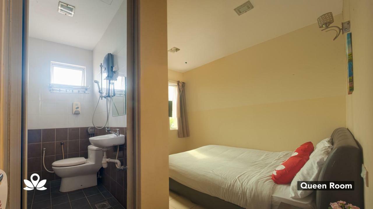 Zen Rooms Golden Star Kuantan Bagian luar foto